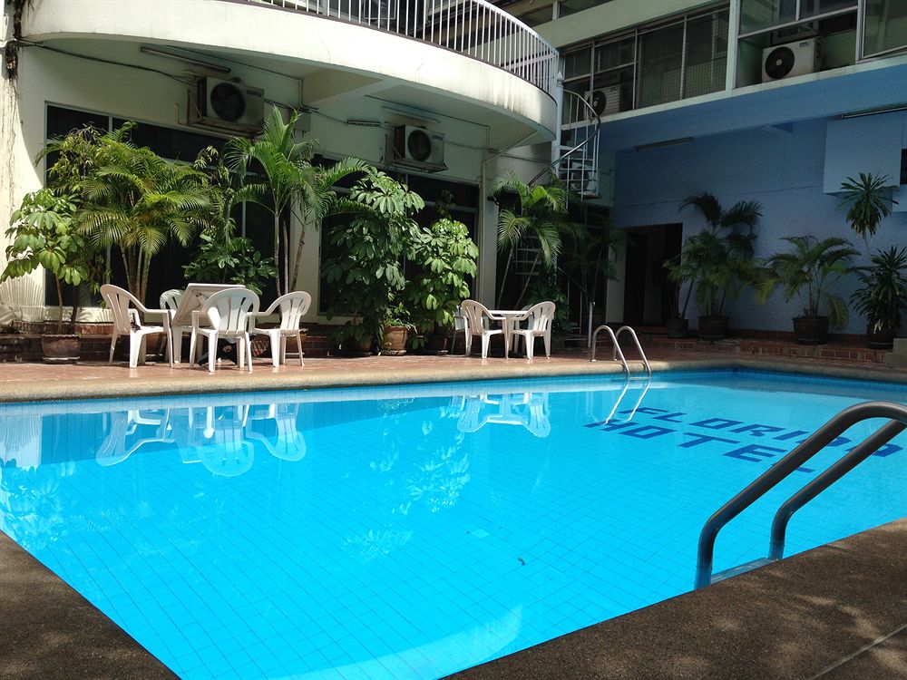 Florida Hotel Bangkok image 1